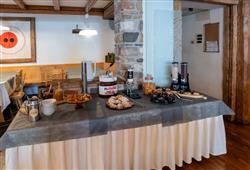 28. Hotel Los Andes
