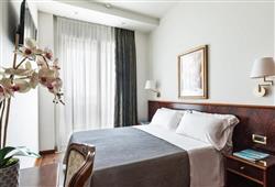 8. Hotel Ambasciatori