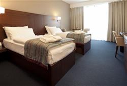 5. Hotel Eco Bohinj - lyžařský balíček s denním přejezdem, vstupem do aquaparku a polopenzí v ceně