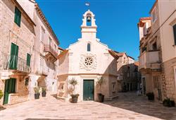 9. ostrov Hvar - Jelsa